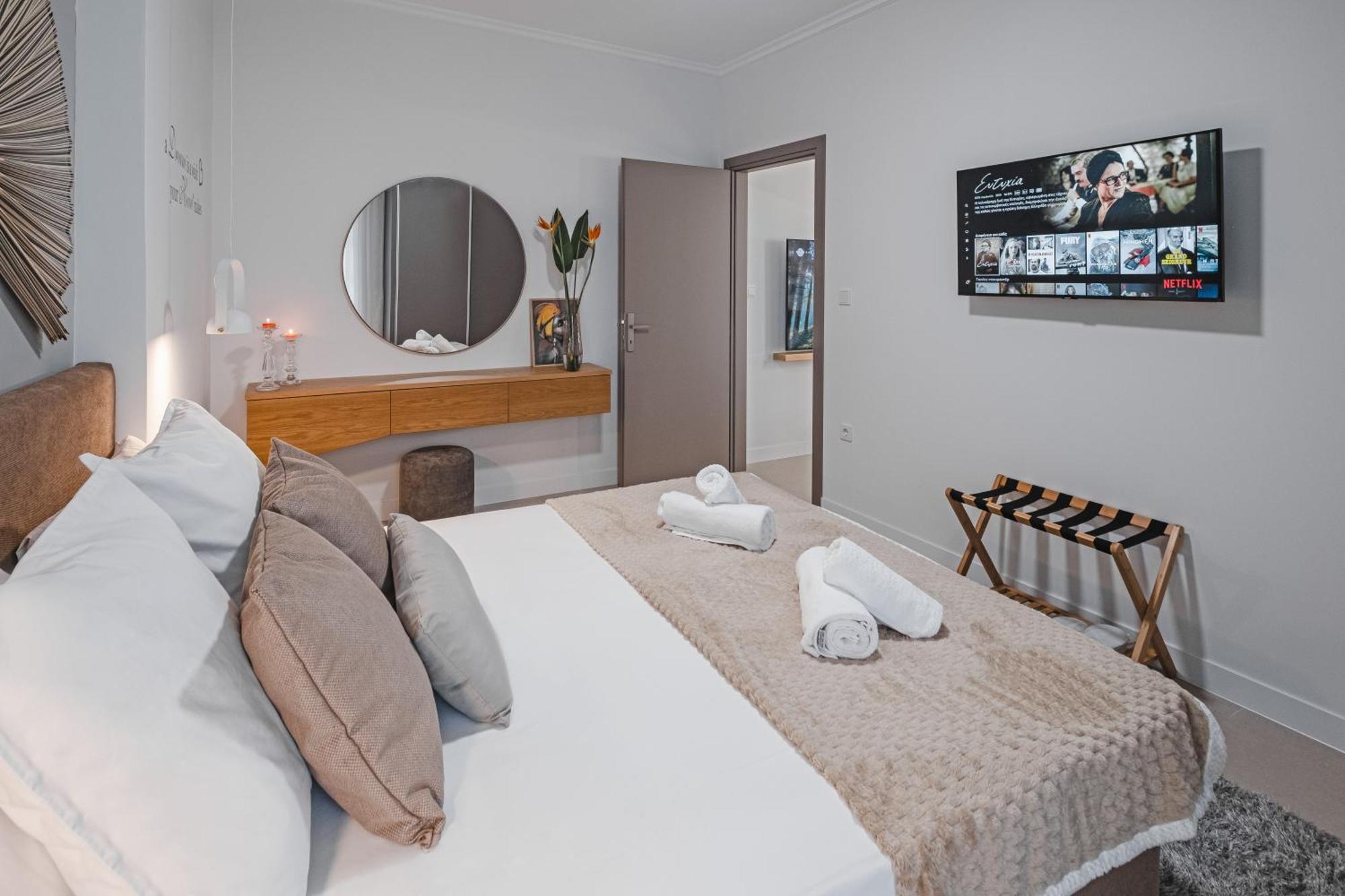Singer Suites Kalamata - Luxury Suites Buitenkant foto